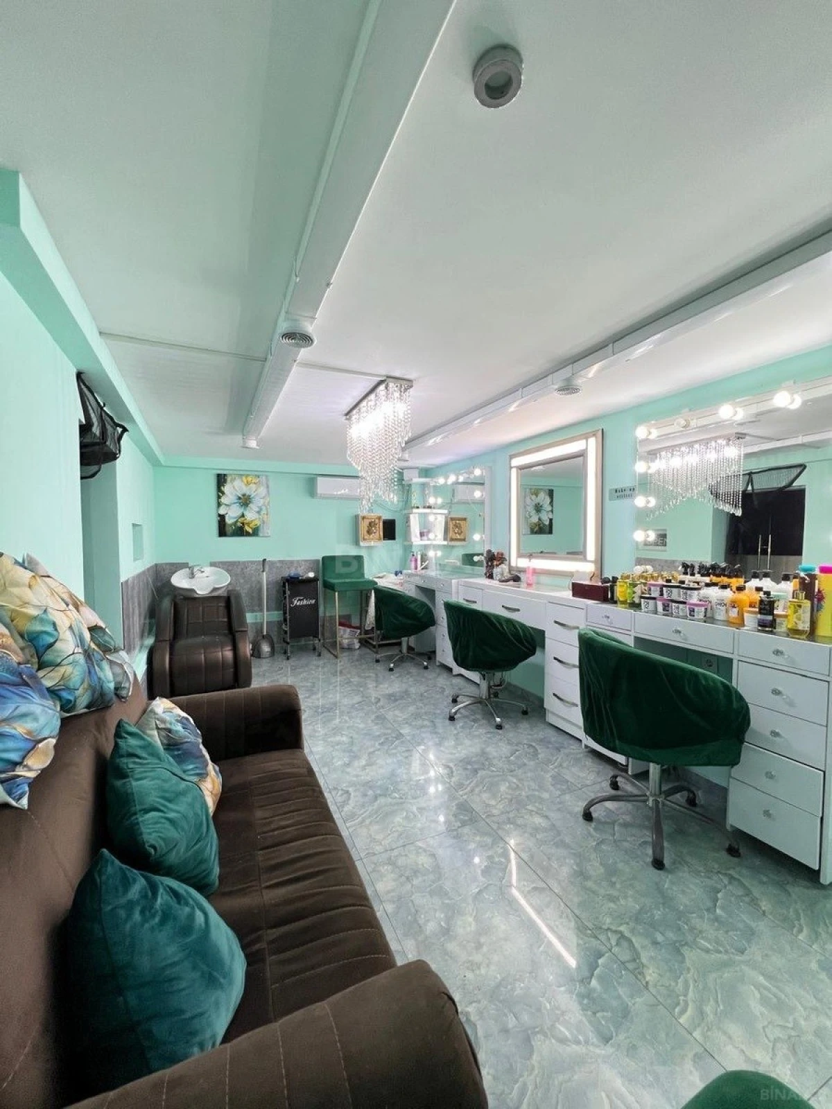 Satılır obyekt 40 m²