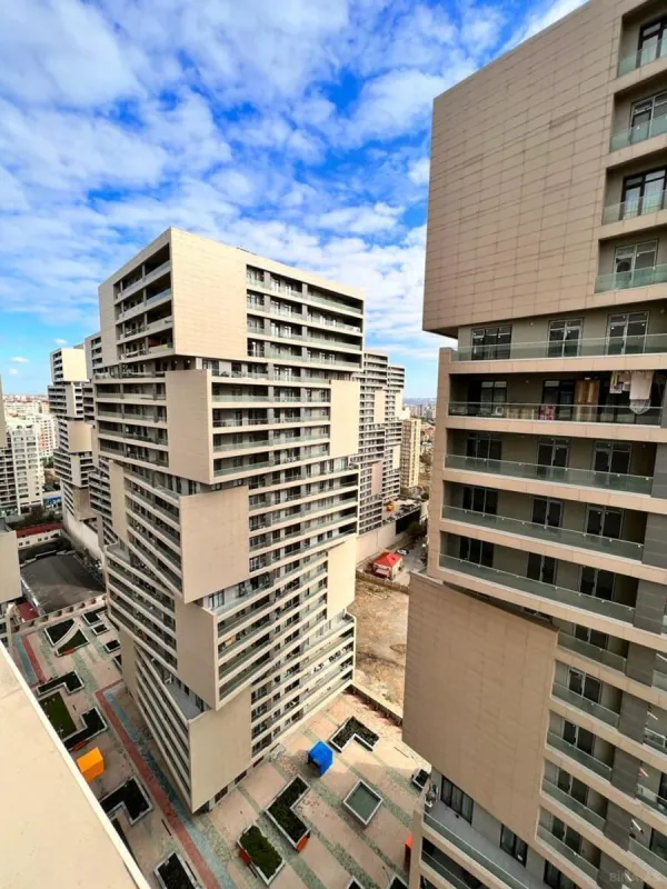 Kirayə verilir 3 otaqlı mənzil 110 m²