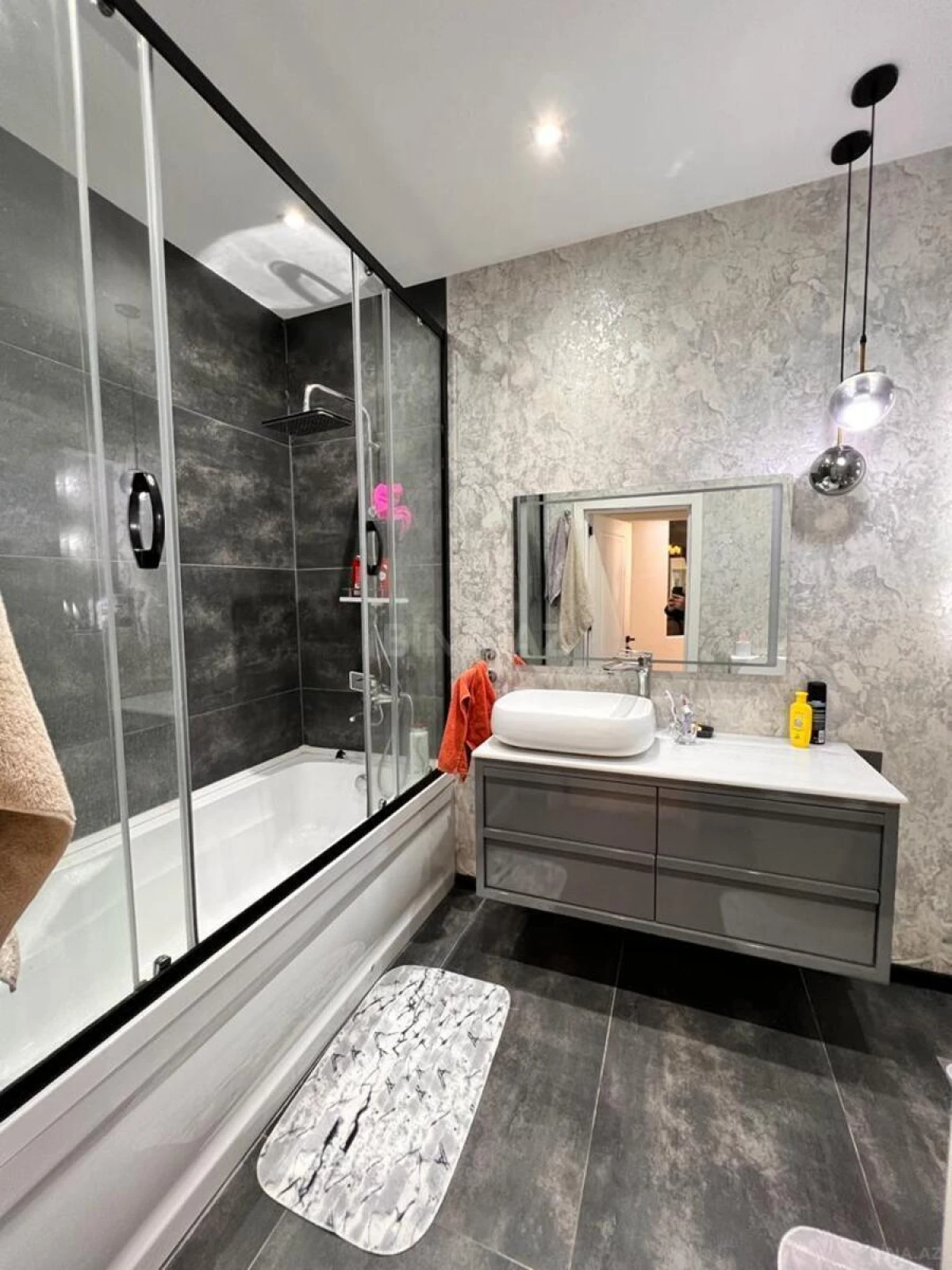 Kirayə verilir 3 otaqlı mənzil 110 m²