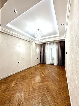 Satılır 3 otaqlı mənzil 140 m²