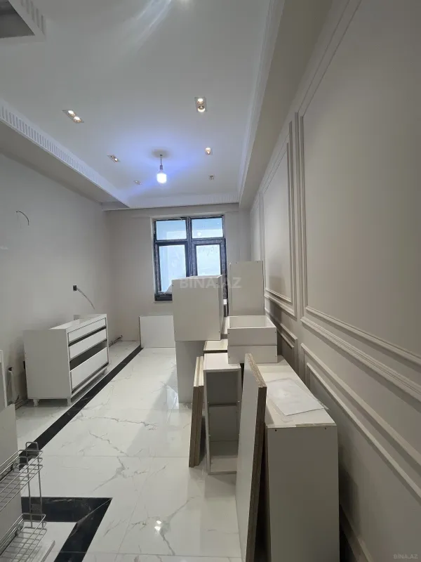 Satılır 3 otaqlı mənzil 107 m²