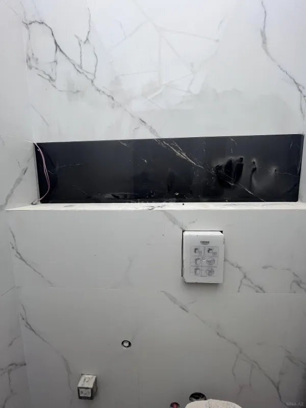 Satılır 3 otaqlı mənzil 107 m²