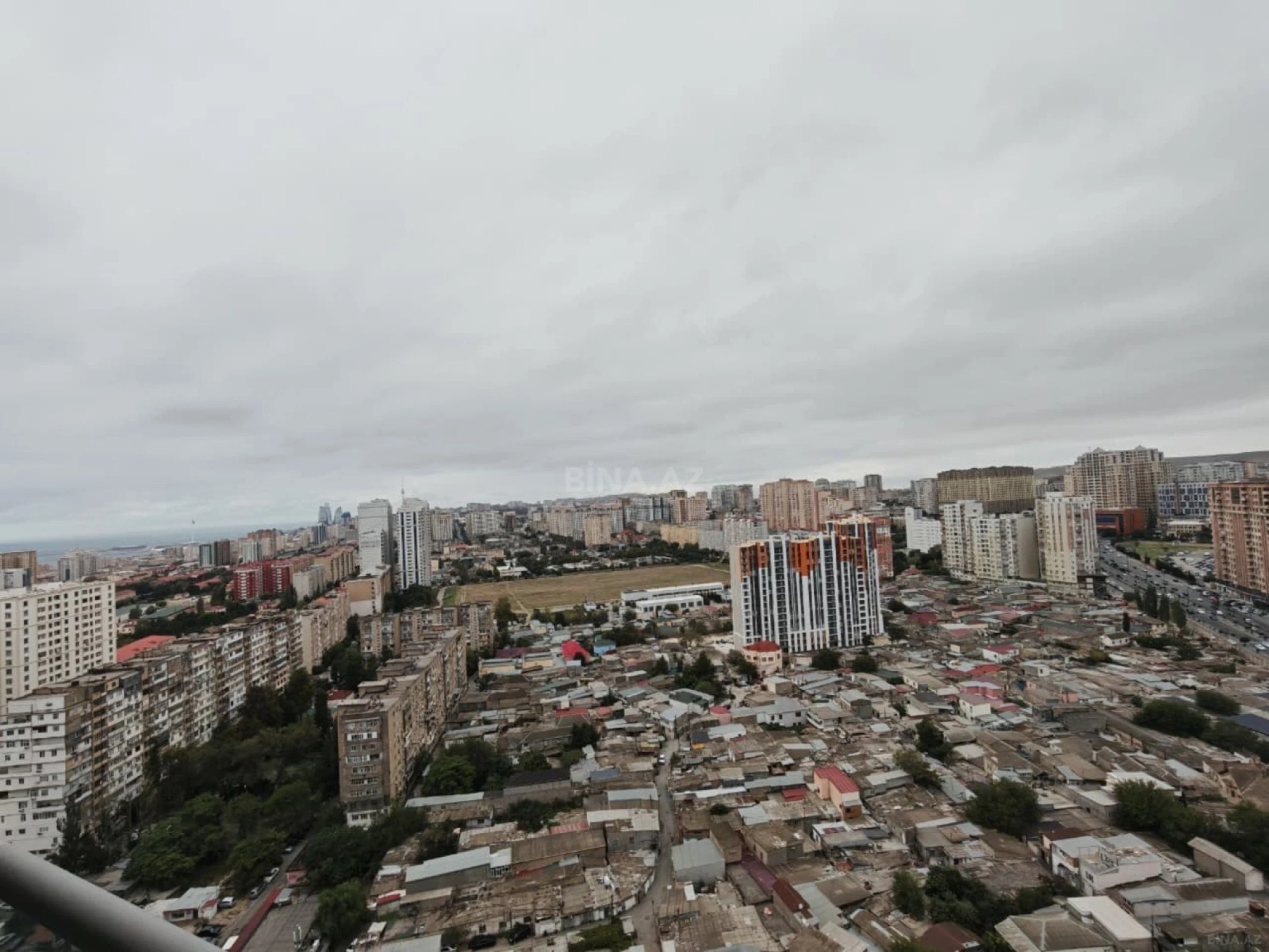 Kirayə verilir 2 otaqlı mənzil 70 m²