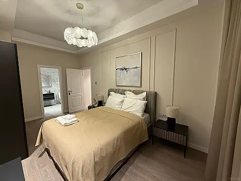 Kirayə verilir 3 otaqlı mənzil 110 m²