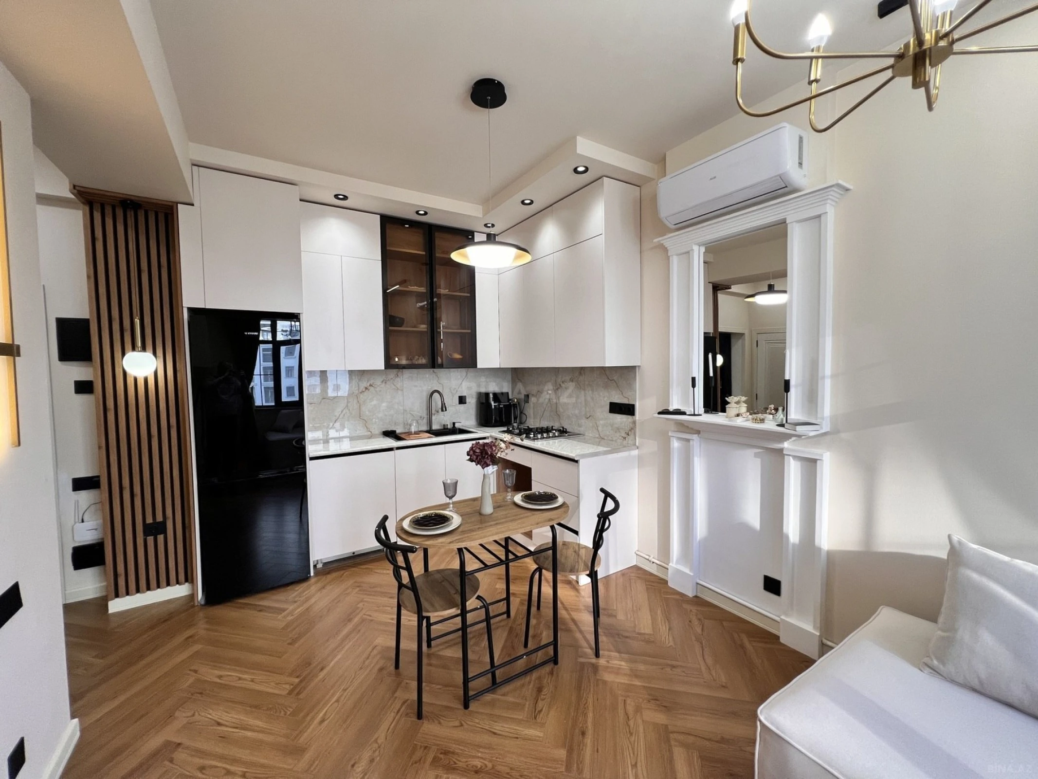 Satılır 2 otaqlı mənzil 44 m²