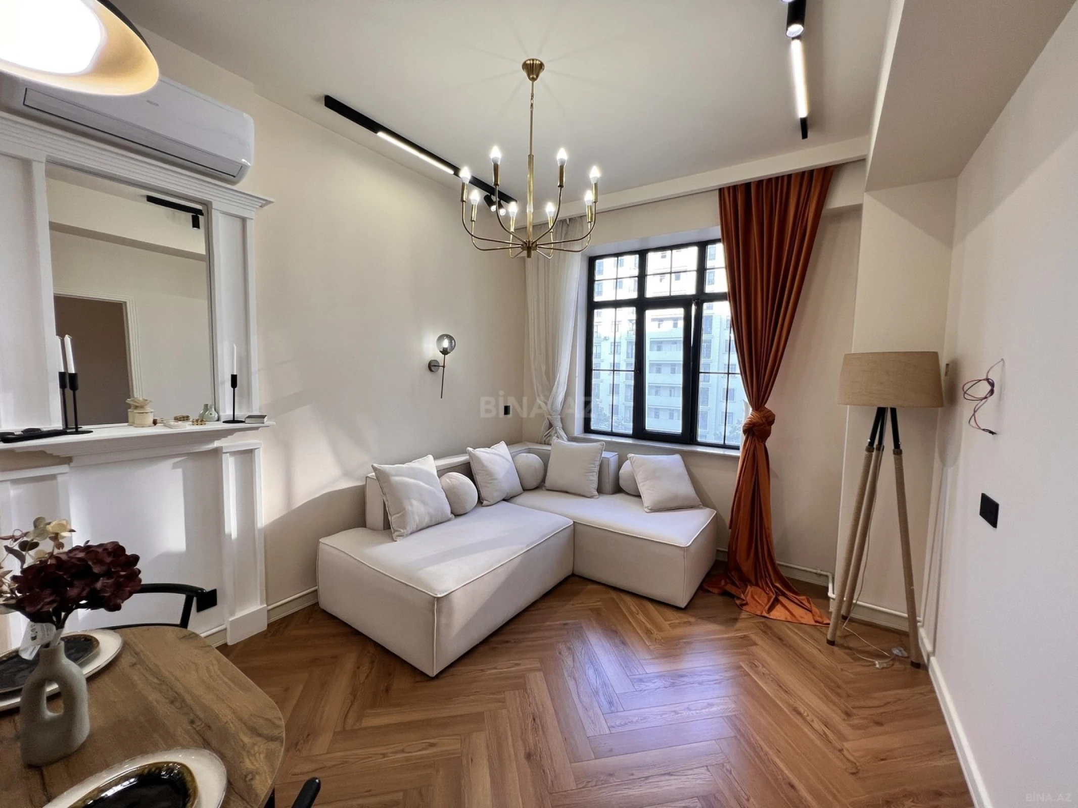 Satılır 2 otaqlı mənzil 44 m²