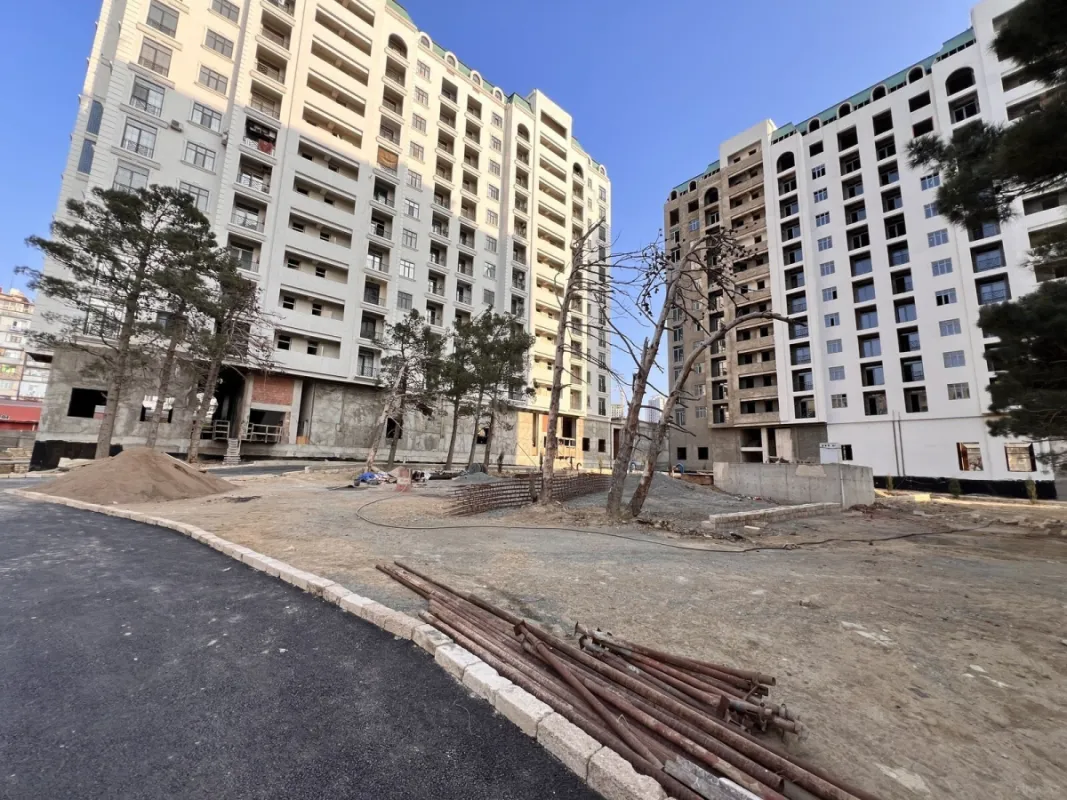 Satılır 2 otaqlı mənzil 44 m²