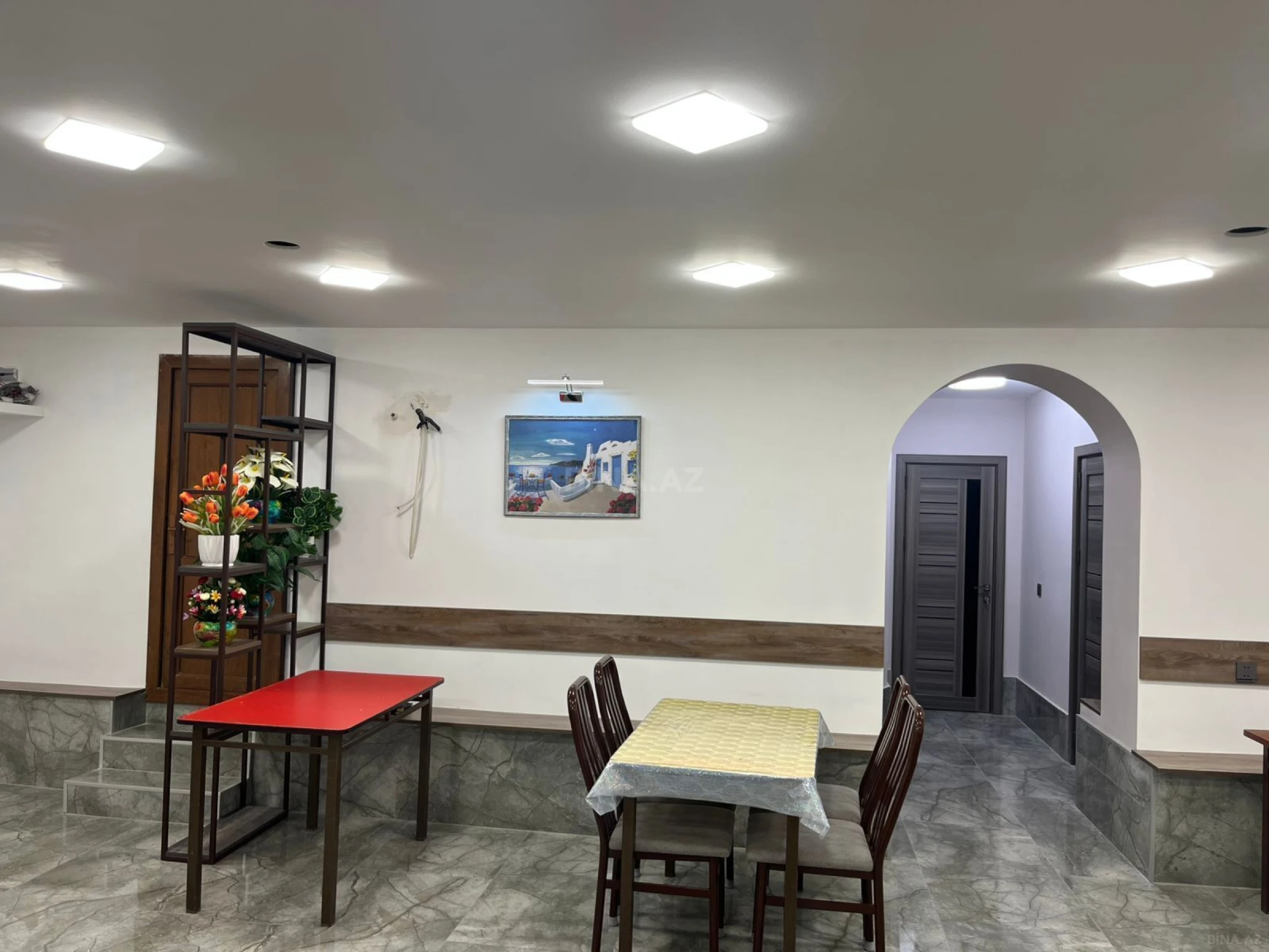 Kirayə verilir obyekt 140 m²