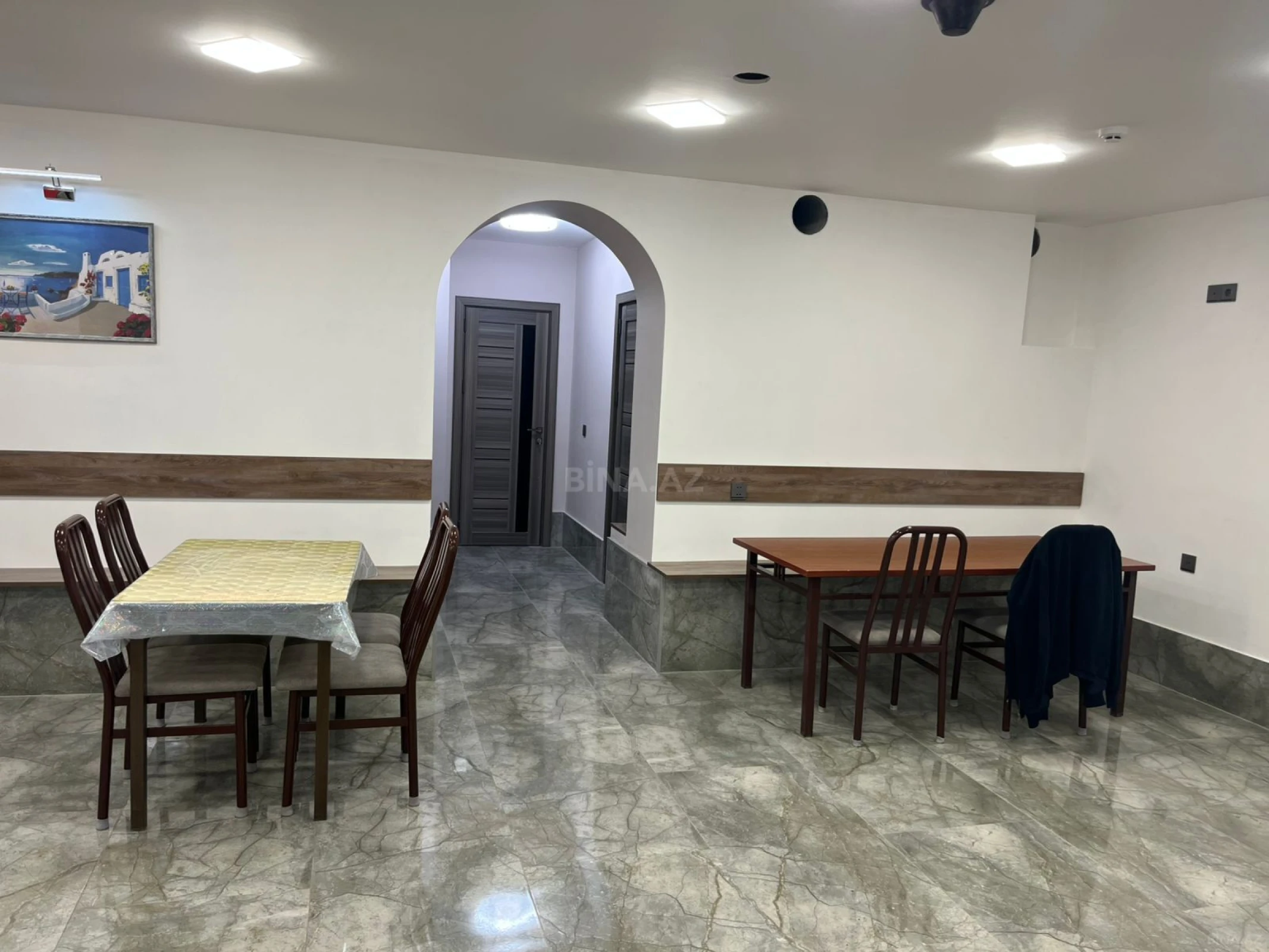 Kirayə verilir obyekt 140 m²