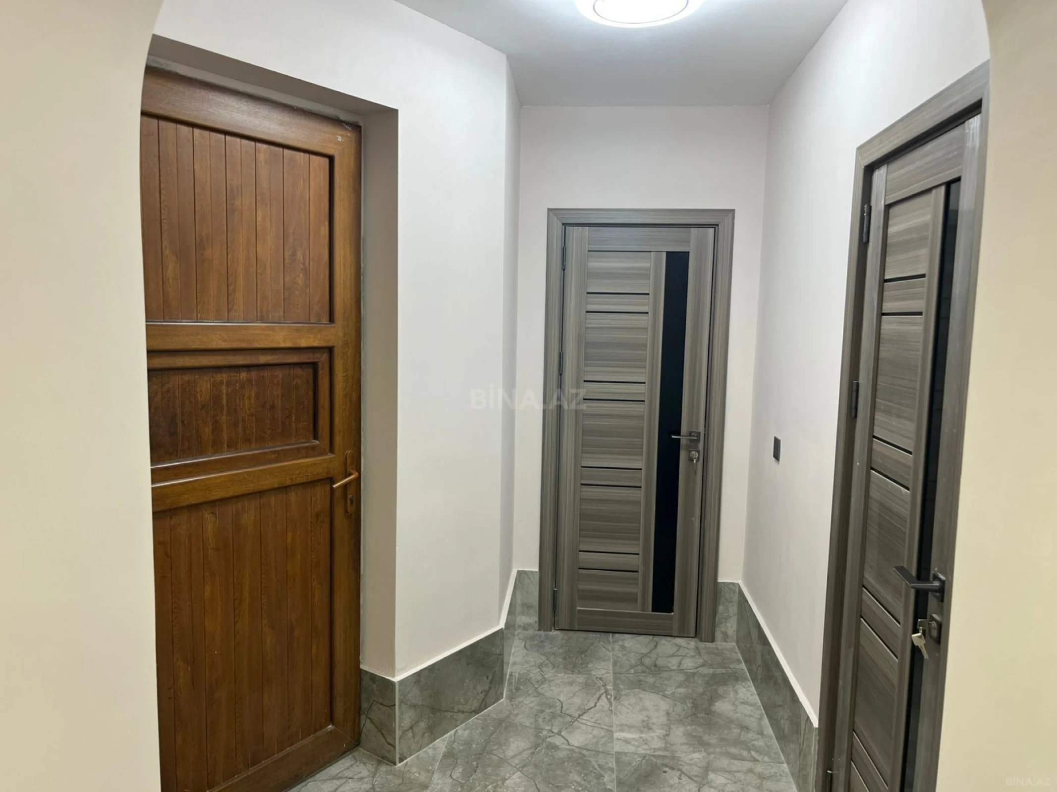 Kirayə verilir obyekt 140 m²