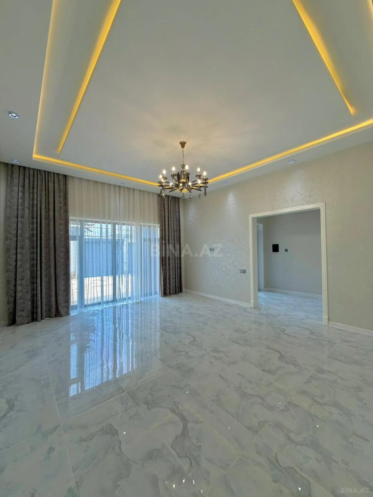 Satılır 4 otaqlı həyət evi 170 m²