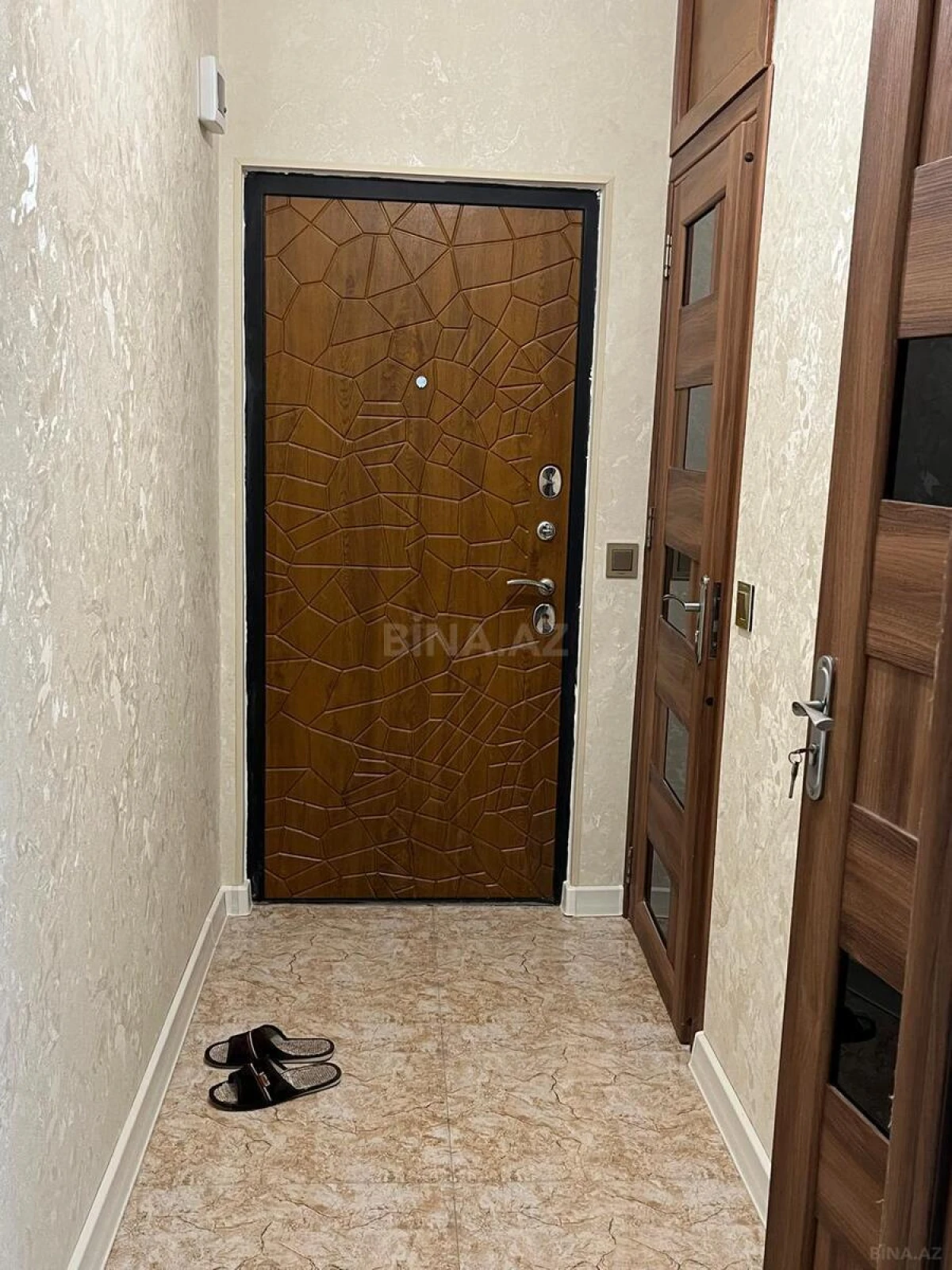 Satılır 2 otaqlı mənzil 60 m²