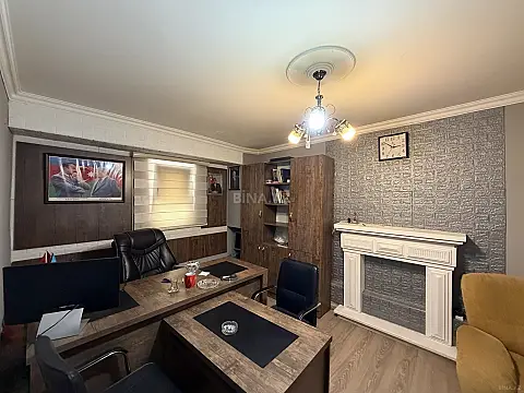 Kirayə verilir 4 otaqlı ofis 150 m² — Bakı 4 otaq 150.00 m²