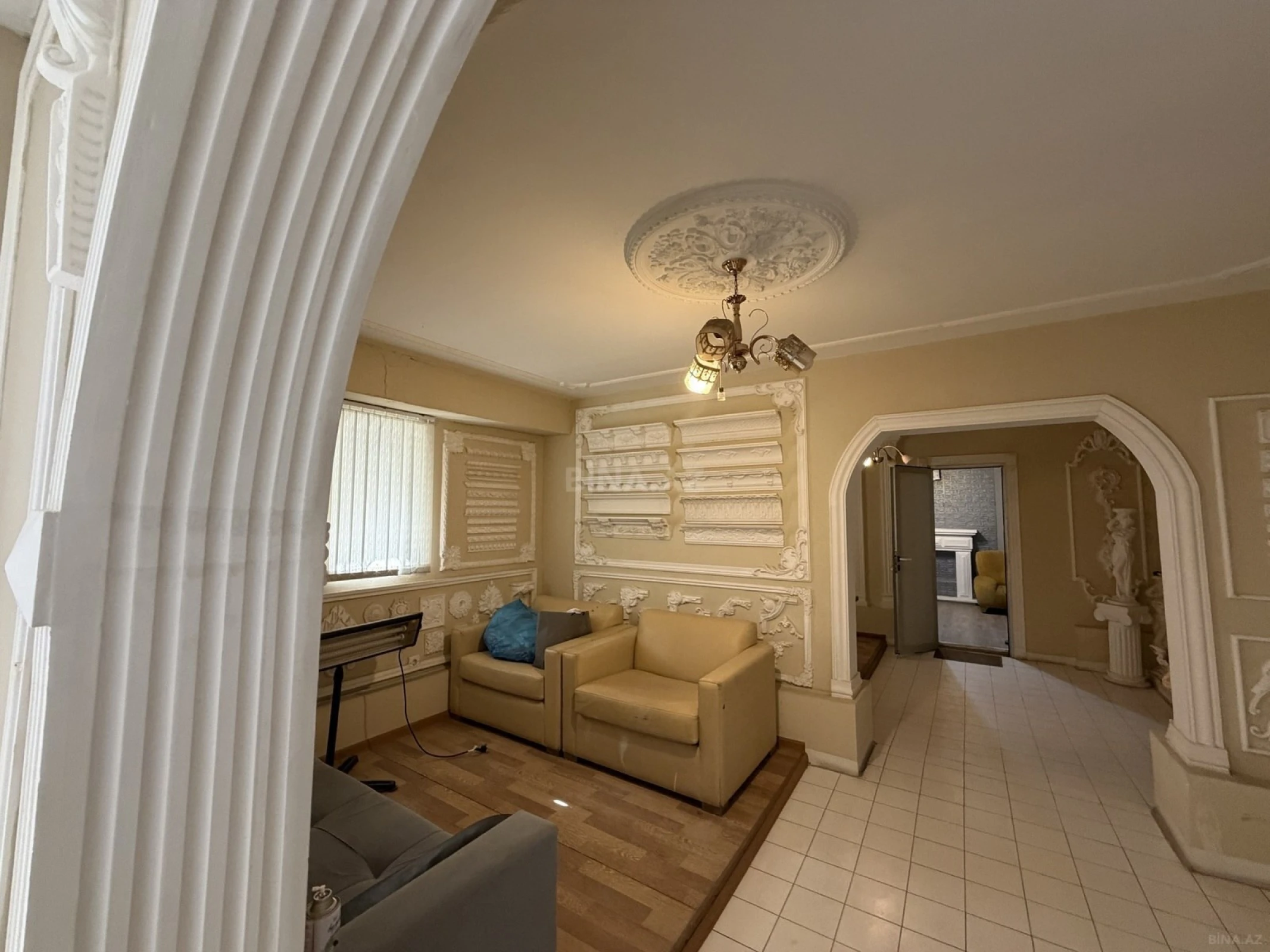 Kirayə verilir 4 otaqlı ofis 150 m²