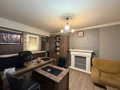 Kirayə verilir 4 otaqlı ofis 150 m²