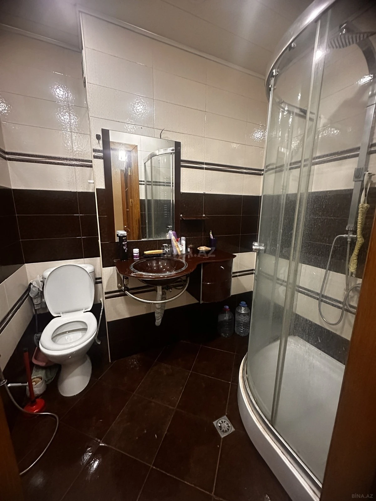 Kirayə verilir 2 otaqlı mənzil 65 m²