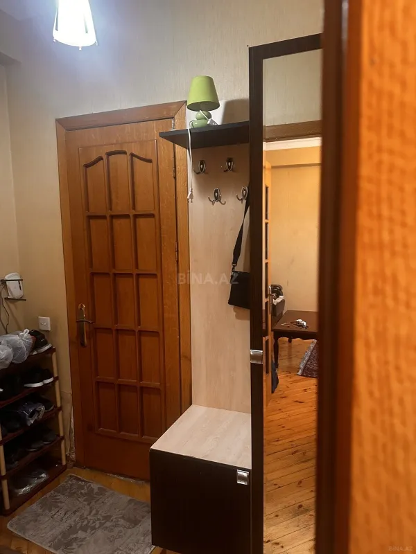 Kirayə verilir 2 otaqlı mənzil 65 m²