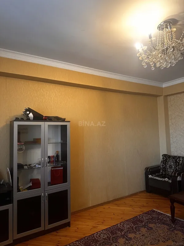 Kirayə verilir 2 otaqlı mənzil 65 m²