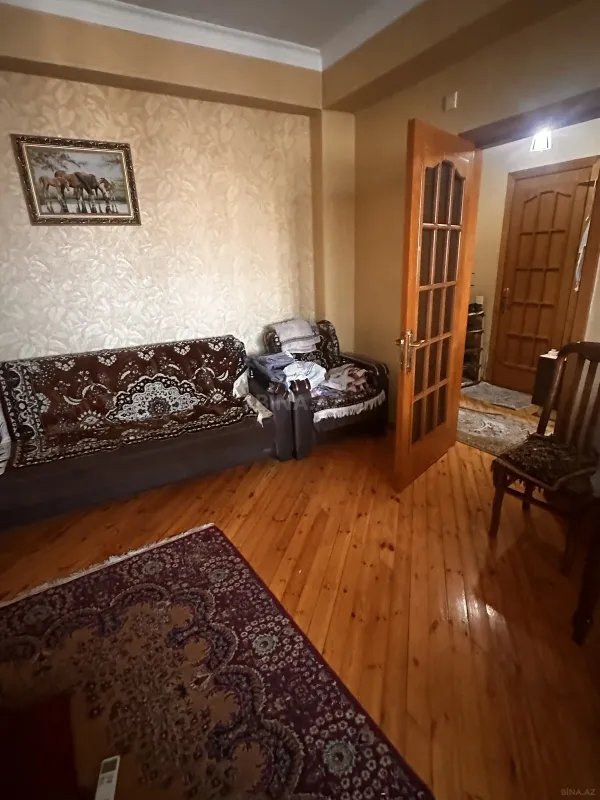 Kirayə verilir 2 otaqlı mənzil 65 m²