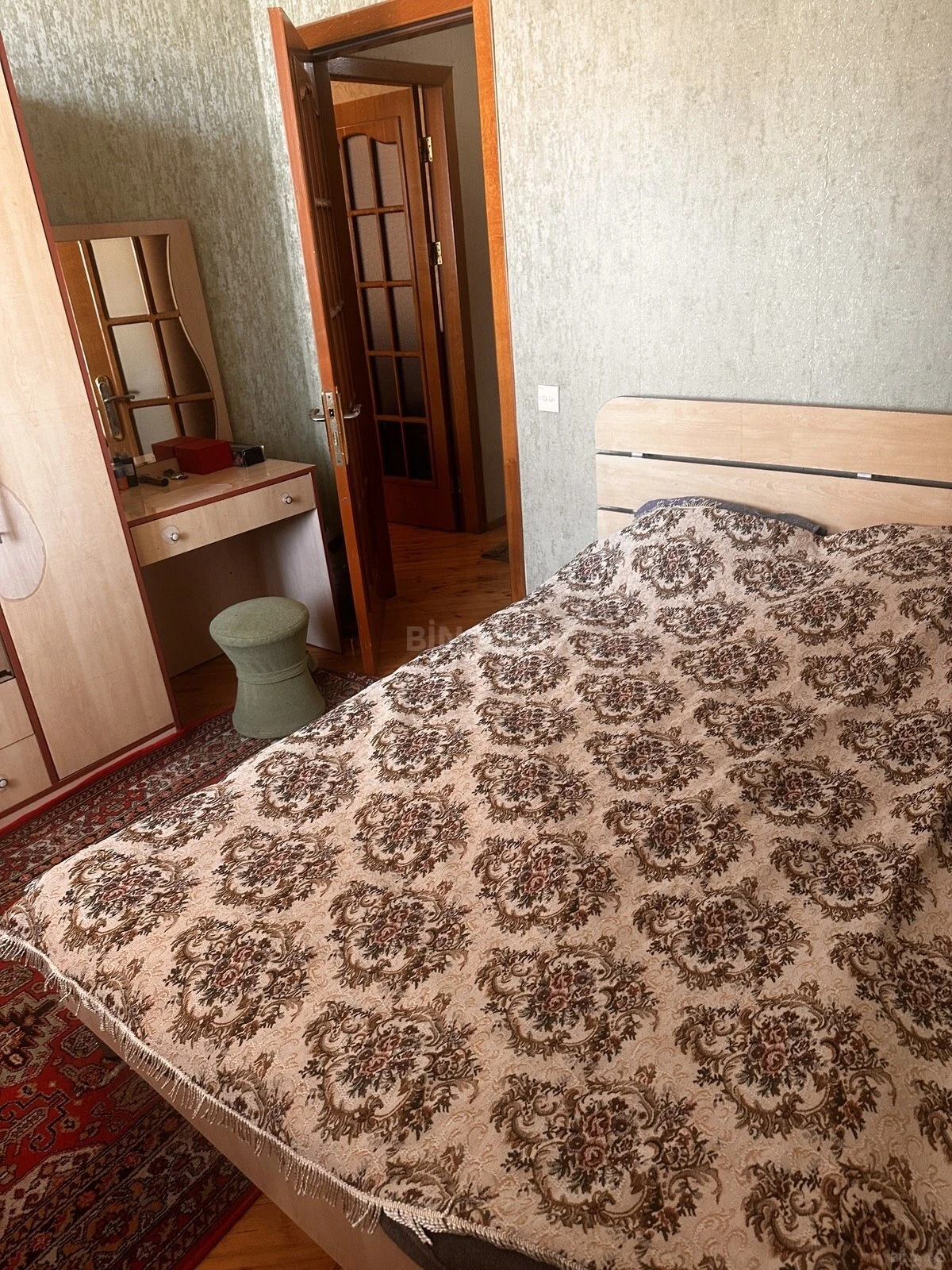 Kirayə verilir 2 otaqlı mənzil 65 m²