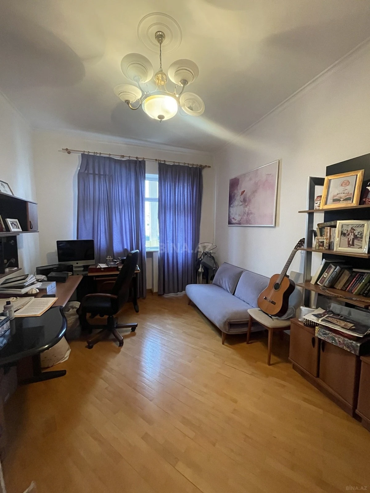 Satılır 6 otaqlı mənzil 220 m²