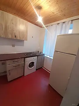 Kirayə verilir 2 otaqlı həyət evi 45 m²