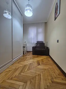 Satılır 3 otaqlı mənzil 90 m²