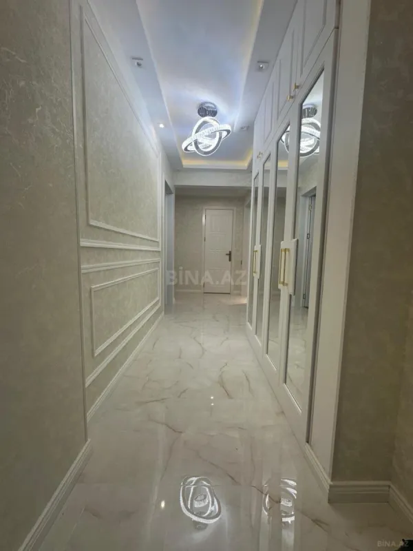 Satılır 3 otaqlı mənzil 95 m²