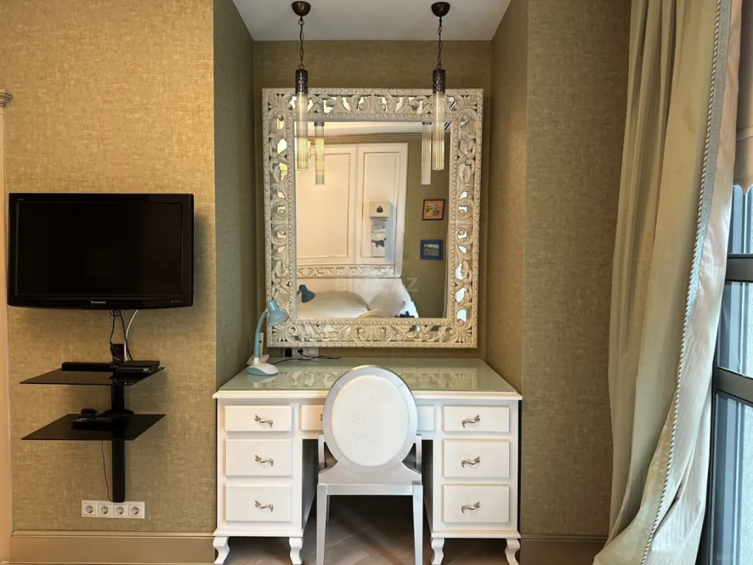 Kirayə verilir 3 otaqlı mənzil 170 m²