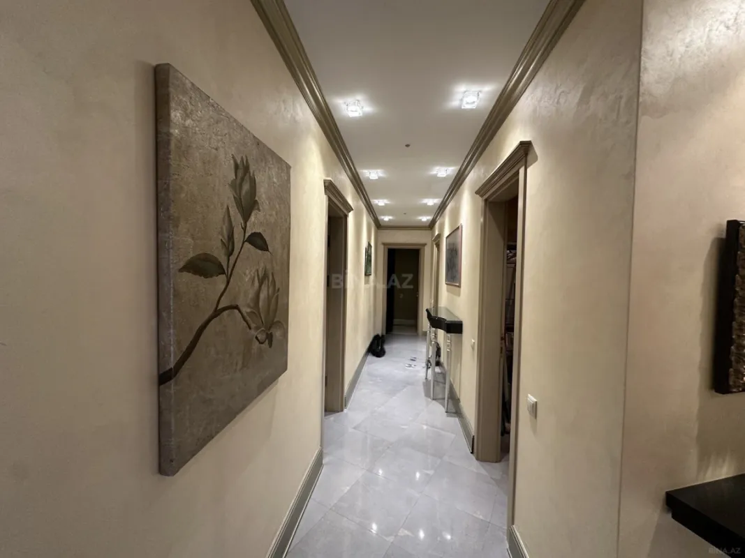 Kirayə verilir 3 otaqlı mənzil 170 m²