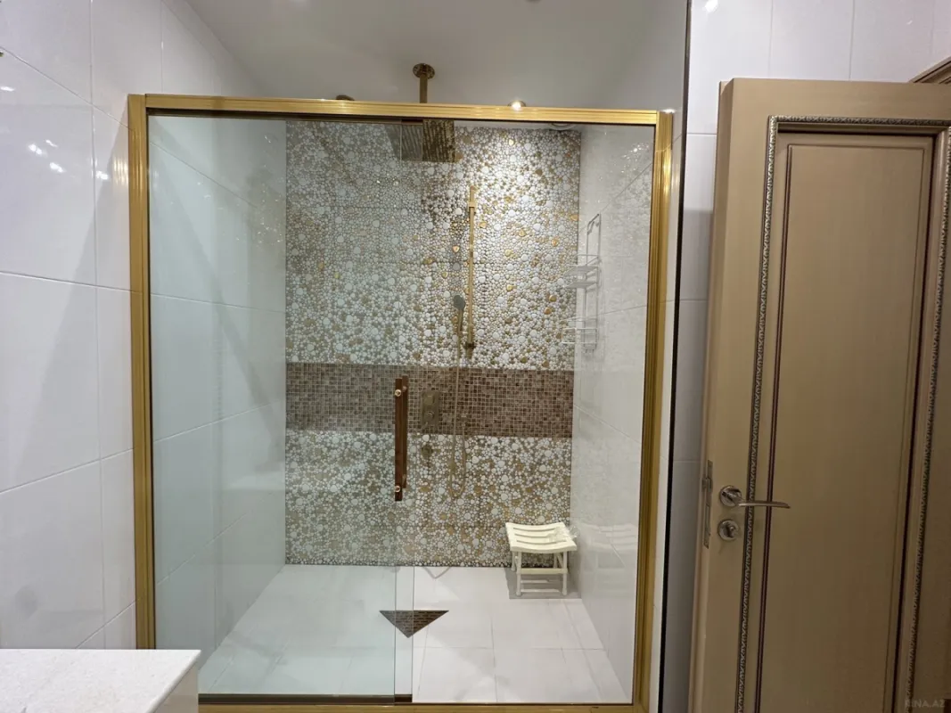 Kirayə verilir 3 otaqlı mənzil 170 m²