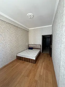 Satılır 2 otaqlı mənzil 58 m²