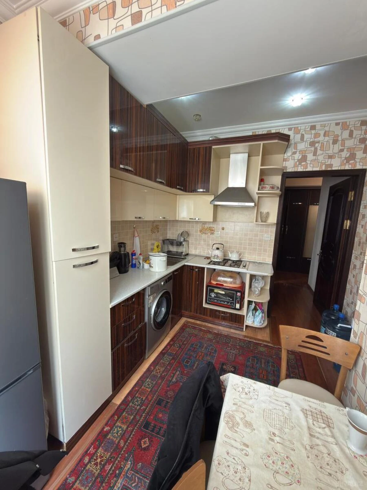 Satılır 2 otaqlı mənzil 65 m²