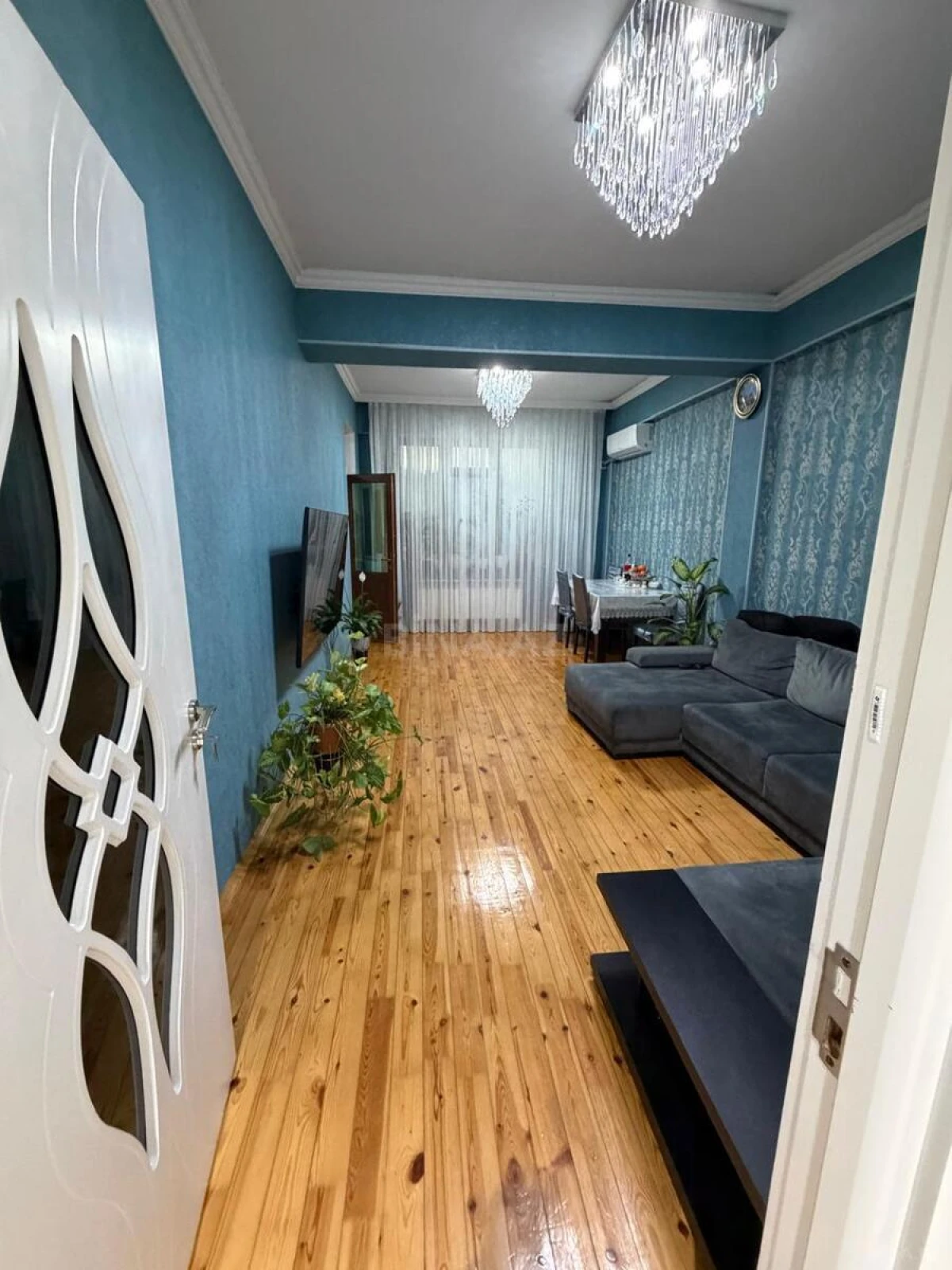 Satılır 2 otaqlı mənzil 65 m²