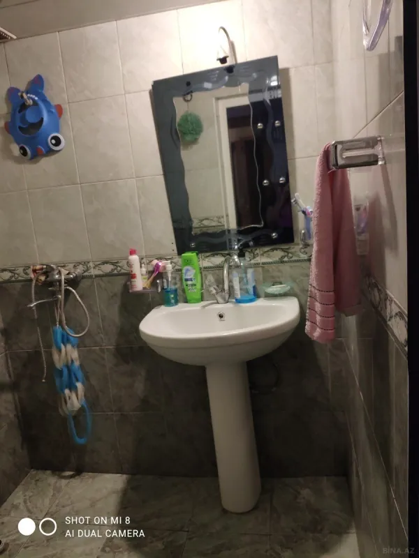 Satılır 3 otaqlı mənzil 120 m²