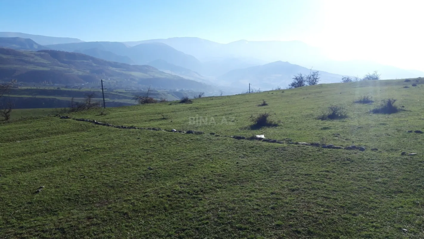 Satılır torpaq sahəsi 25 m²