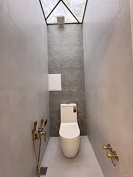 Satılır 2 otaqlı mənzil 84 m²
