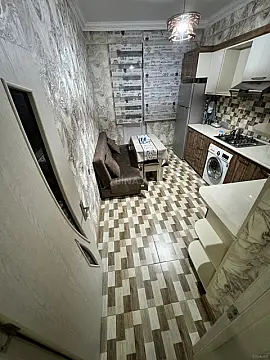 Satılır 1 otaqlı mənzil 50 m²