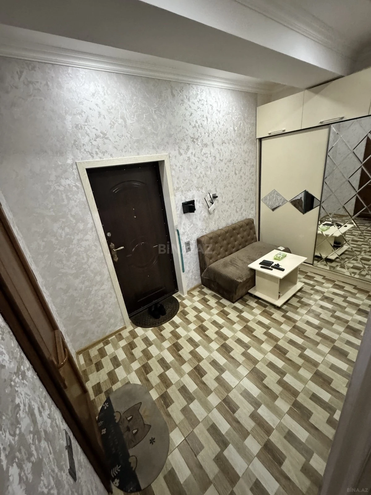 Satılır 1 otaqlı mənzil 50 m²