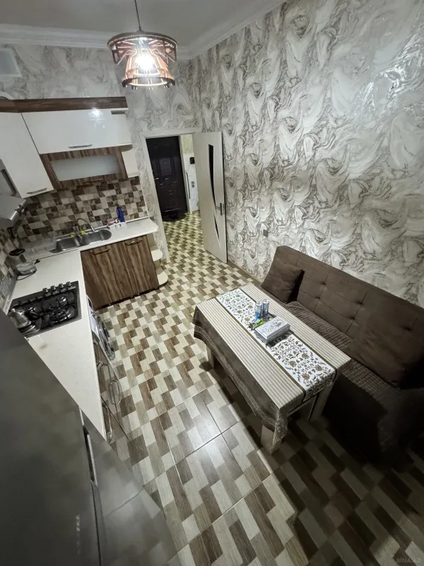 Satılır 1 otaqlı mənzil 50 m²