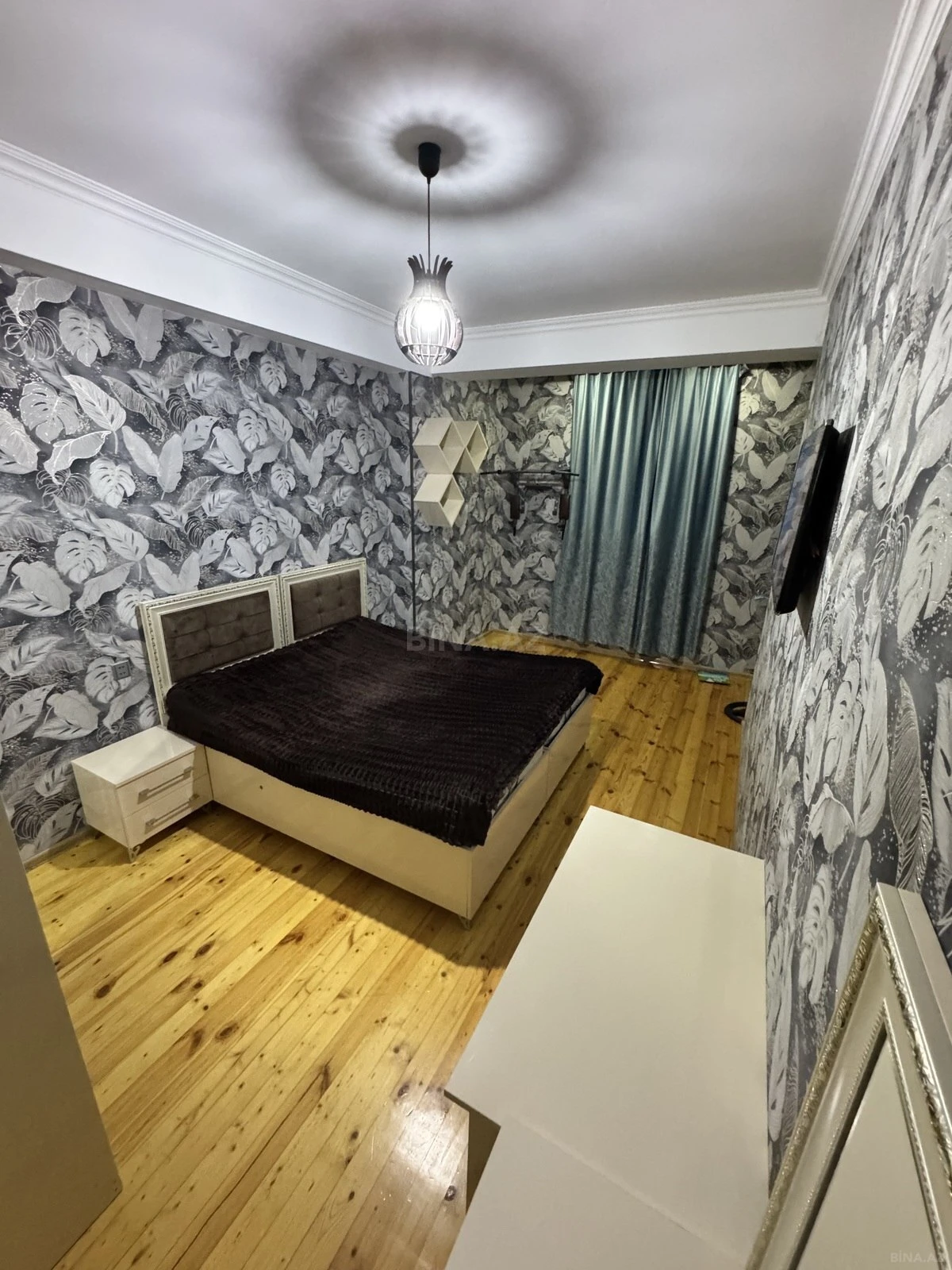 Satılır 1 otaqlı mənzil 50 m²