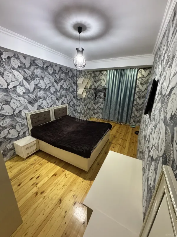 Satılır 1 otaqlı mənzil 50 m²