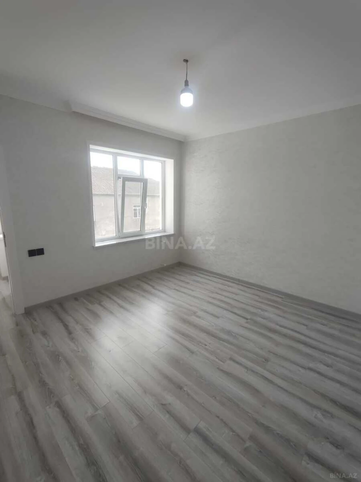 Satılır 4 otaqlı həyət evi 100 m²