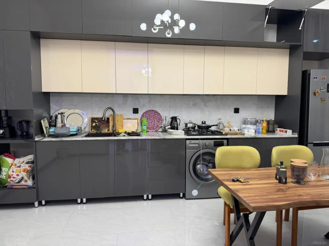 Satılır 4 otaqlı həyət evi 170 m²