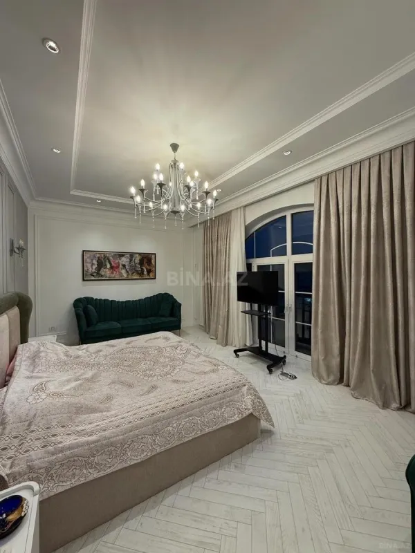 Kirayə verilir 5 otaqlı həyət evi 500 m²