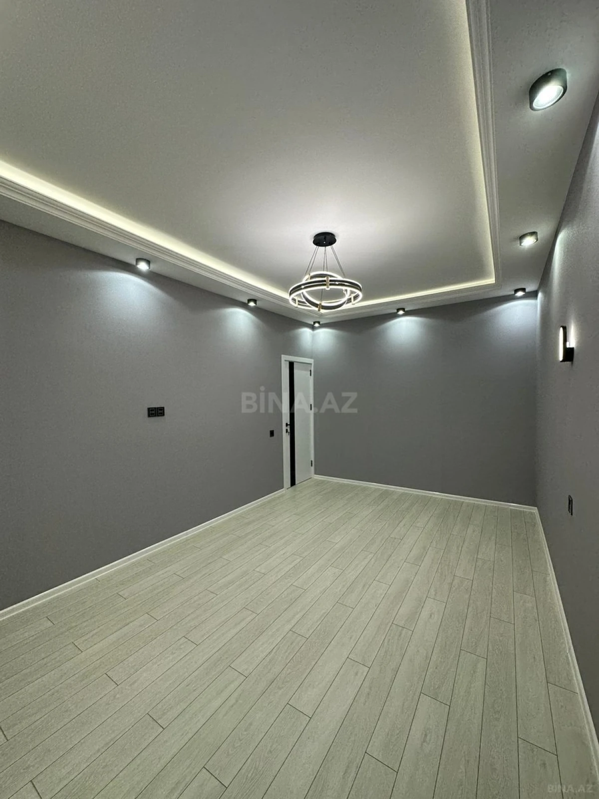 Satılır 3 otaqlı mənzil 75 m²