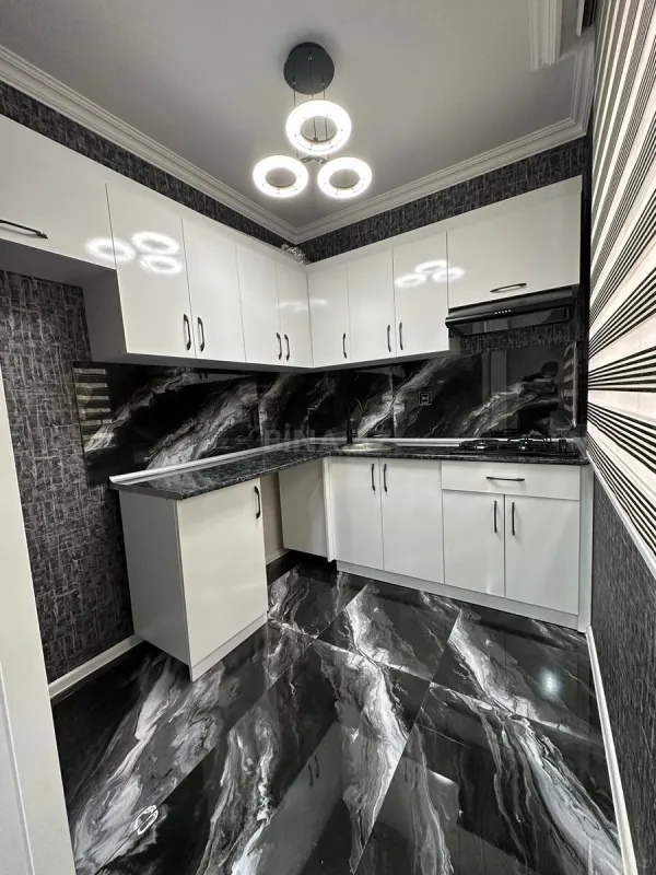 Satılır 3 otaqlı mənzil 75 m²