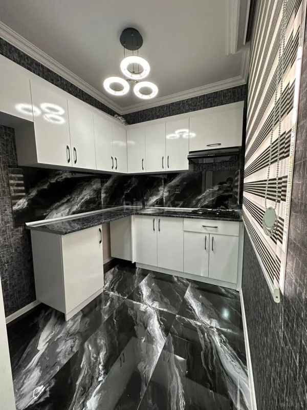 Satılır 3 otaqlı mənzil 75 m²