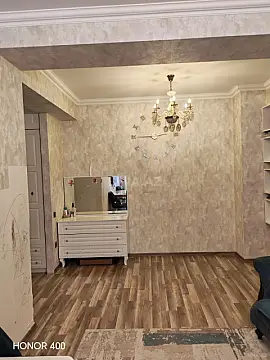 Satılır 2 otaqlı mənzil 76 m²