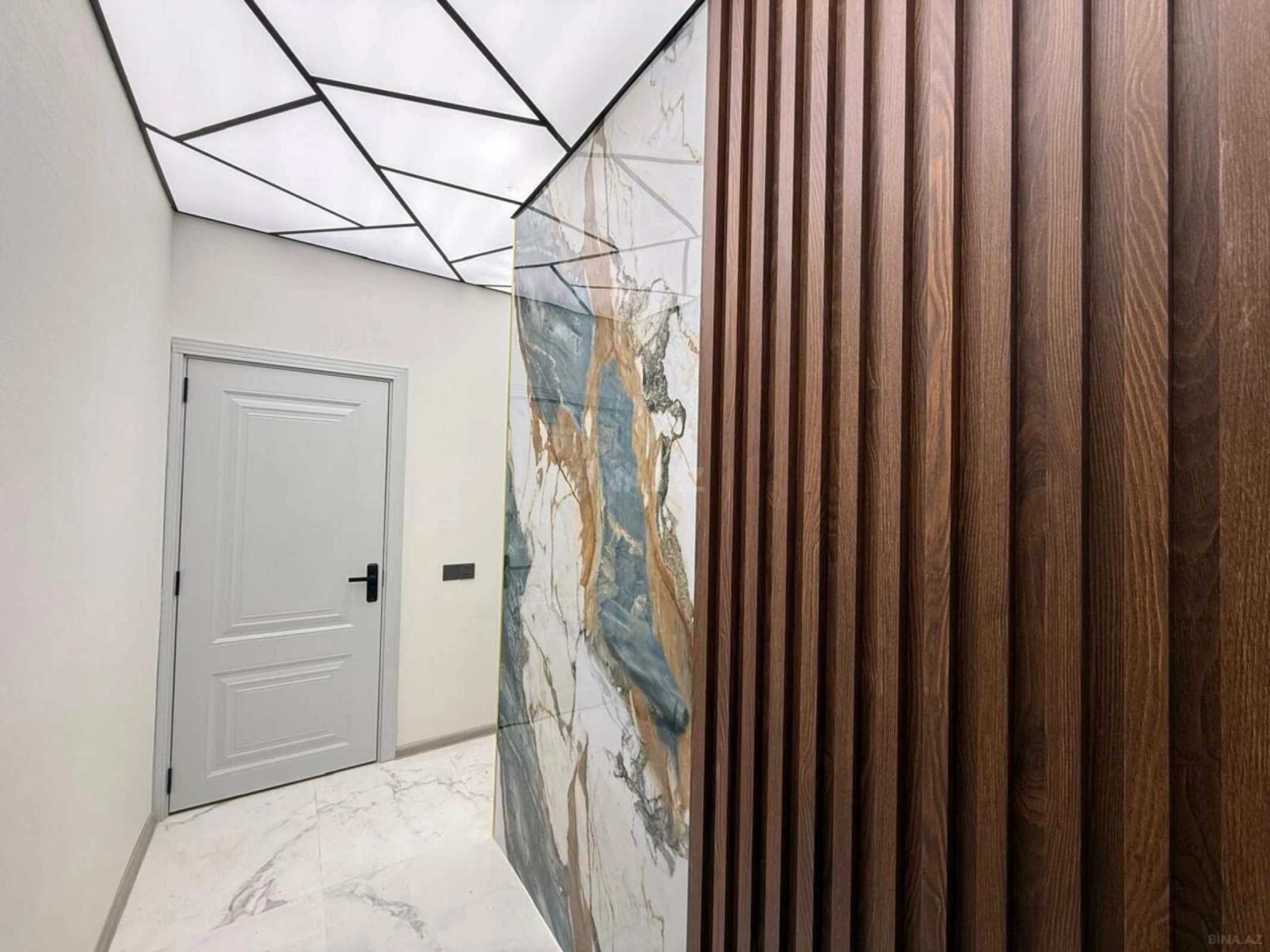 Satılır 2 otaqlı mənzil 42 m²